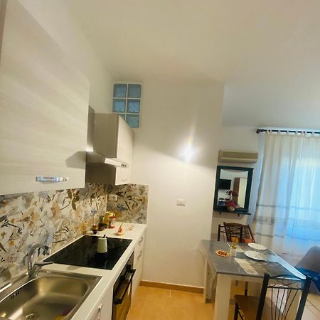 Bed And Breakfast Le Petunie Bari Sardo Bagian luar foto