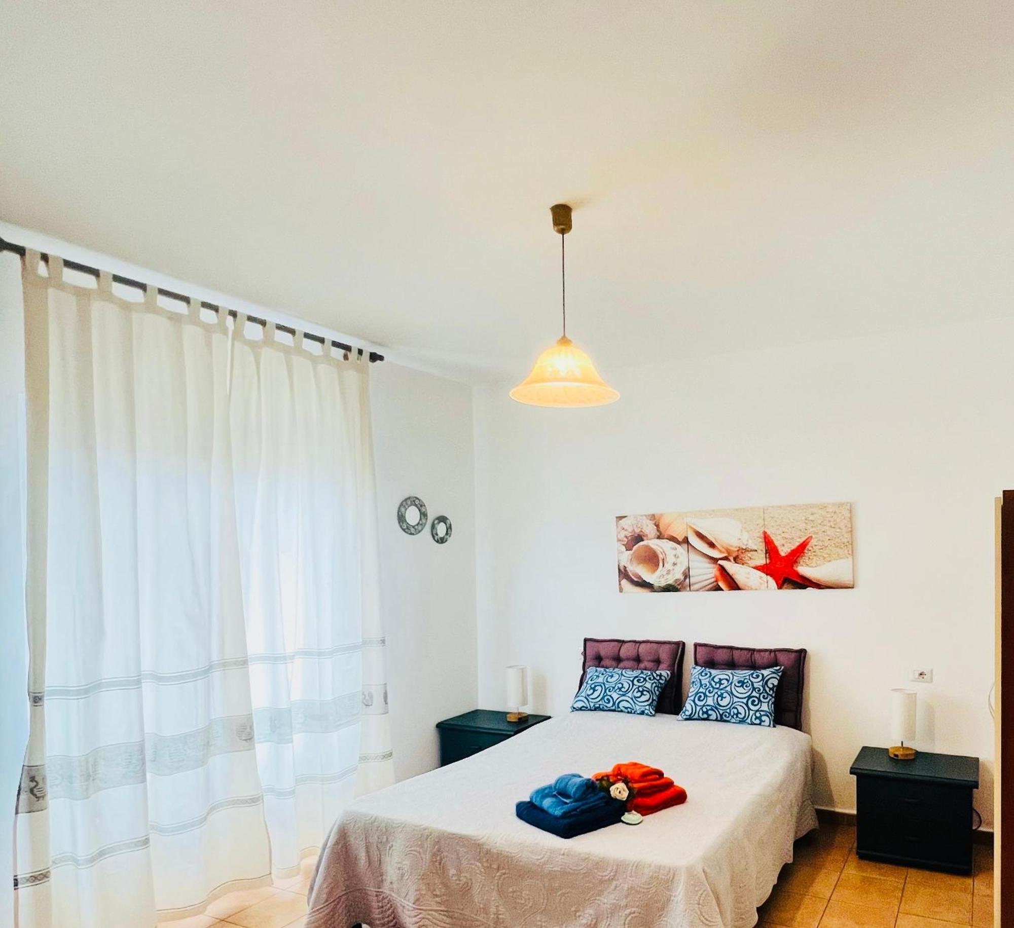 Bed And Breakfast Le Petunie Bari Sardo Bagian luar foto