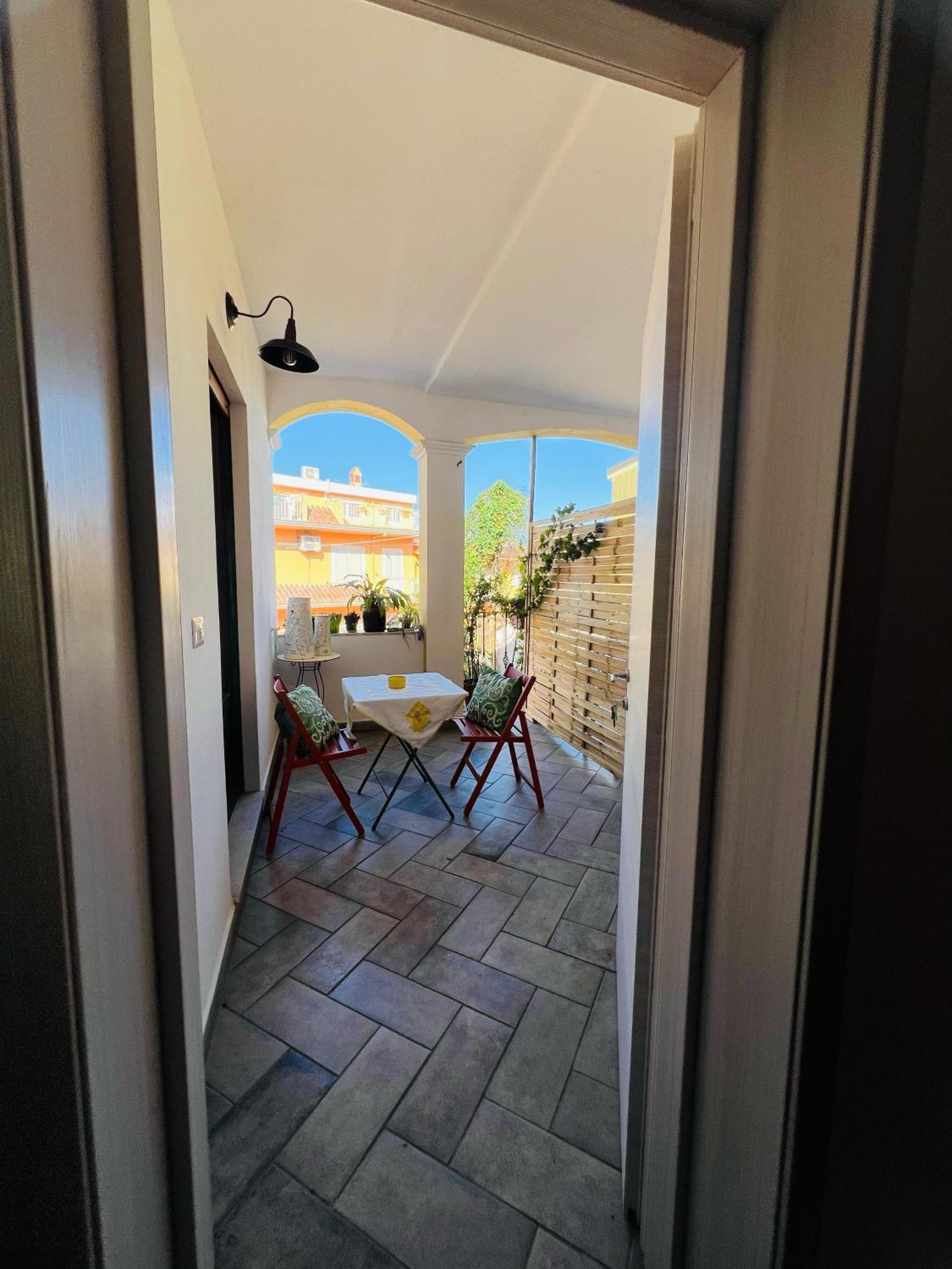 Bed And Breakfast Le Petunie Bari Sardo Bagian luar foto